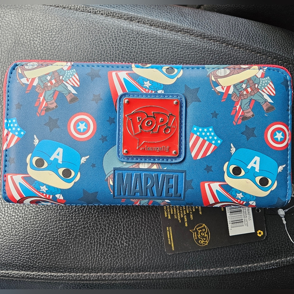 Loungefly Marvel Pop Captain America Long Zippered Wallet